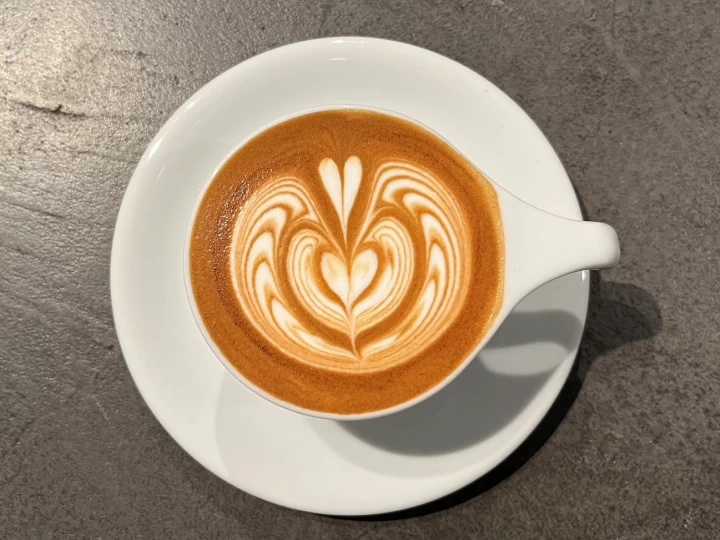 淡路島西海岸に世界No.1バリスタ監修アートカフェ「ART CAFETTA AWAJISHIMA」オープン