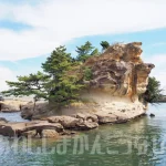 岩屋港近くにある「絵島」は平清盛ゆかりのパワースポット（淡路島の観光スポット）