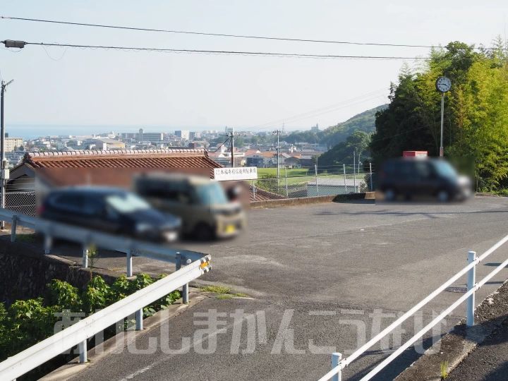 本福寺水御堂の駐車場