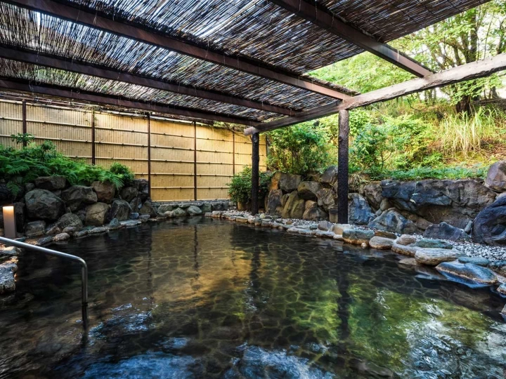 温泉露天風呂