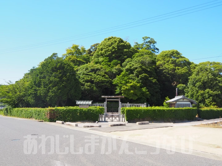 【淳仁天皇陵・当麻夫人墓】淡路島に兵庫県唯一の天皇陵があるのをご存知？