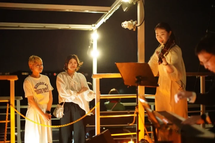 プロの音楽家による生演奏